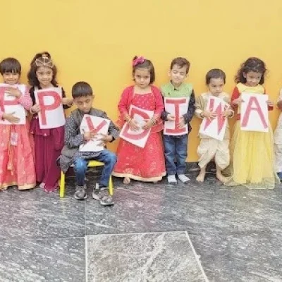 Best Kids Play School in Noida